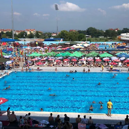 Aljosa Luxury דירה